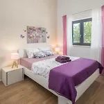 Beautiful Home In Pula