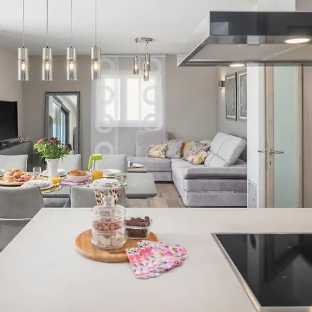 Vakantiehuis Cozy In With Wifi