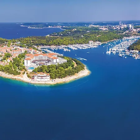 Vakantiehuis Cozy In With Wifi *