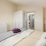 Beautiful Home In Pula * פולה