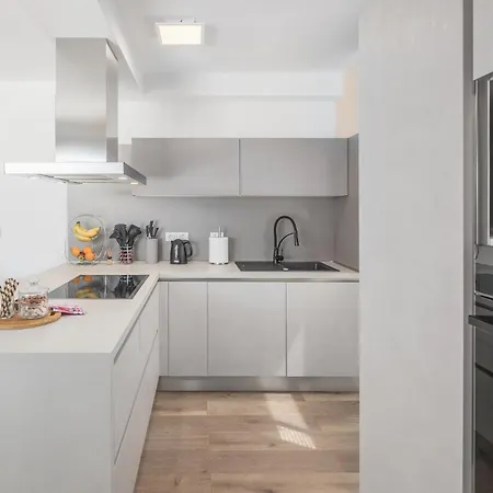 Cozy In With Wifi Πούλα