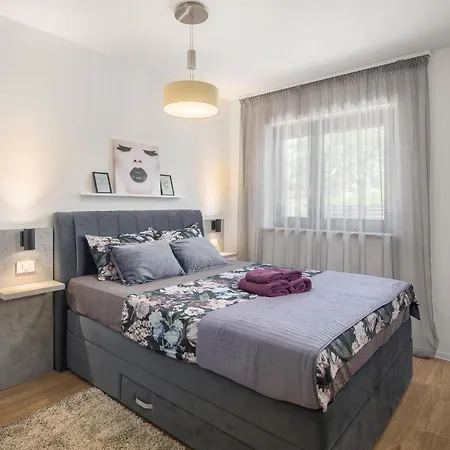 Cozy In With Wifi Ferienhaus Pula