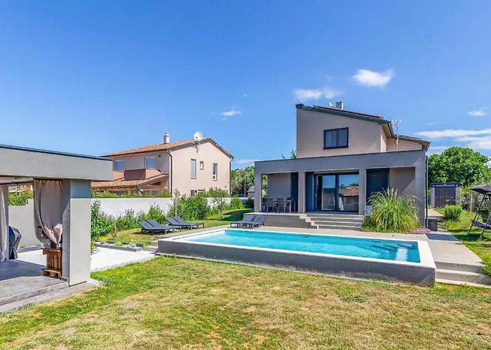 Holiday home Cozy In With Wifi *