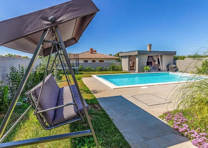 Cozy In With Wifi Пула